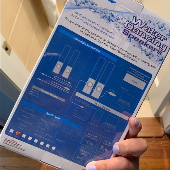 Water dancing speakers - Picture 2 of 2